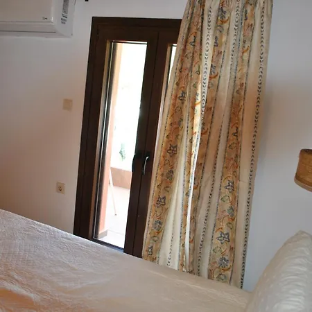 Amaryllis Luxury Suite Parga Exterior photo
