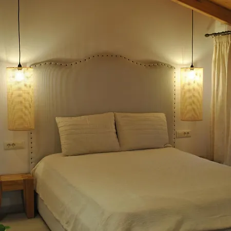 Amaryllis Luxury Suite Parga Exterior photo