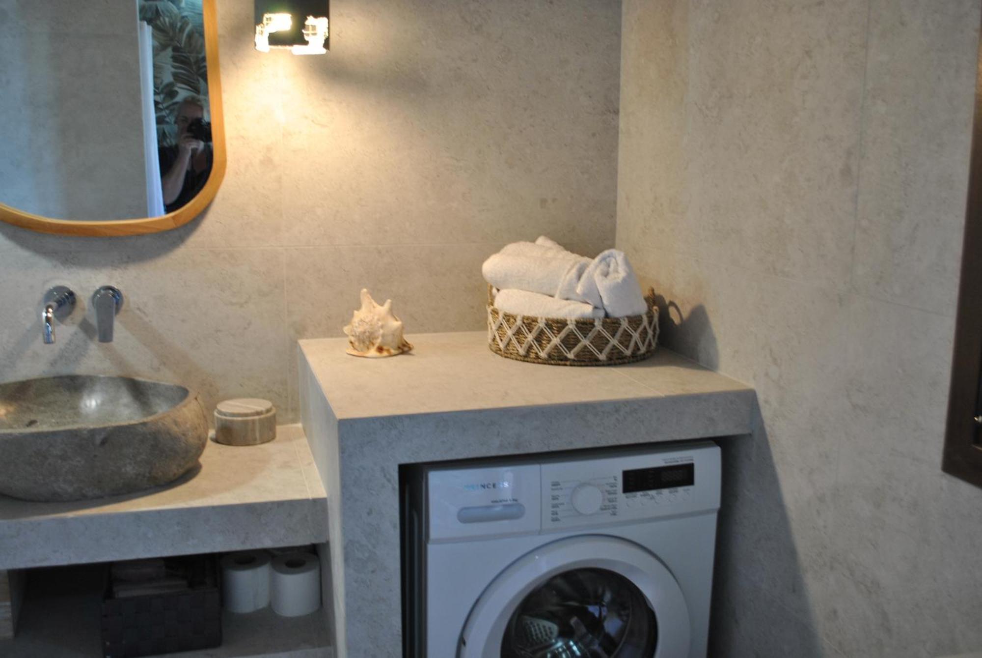 Amaryllis Luxury Apartment