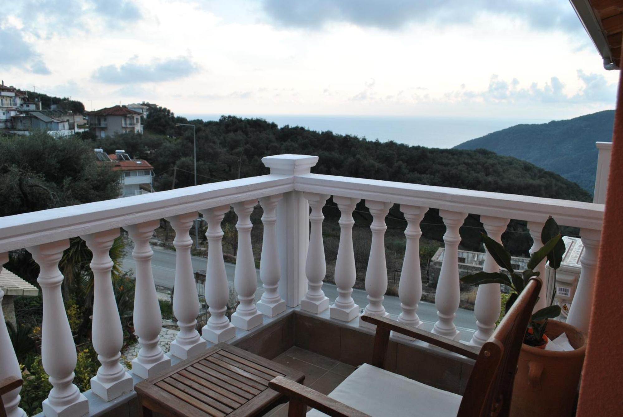 Amaryllis Luxury Apartment